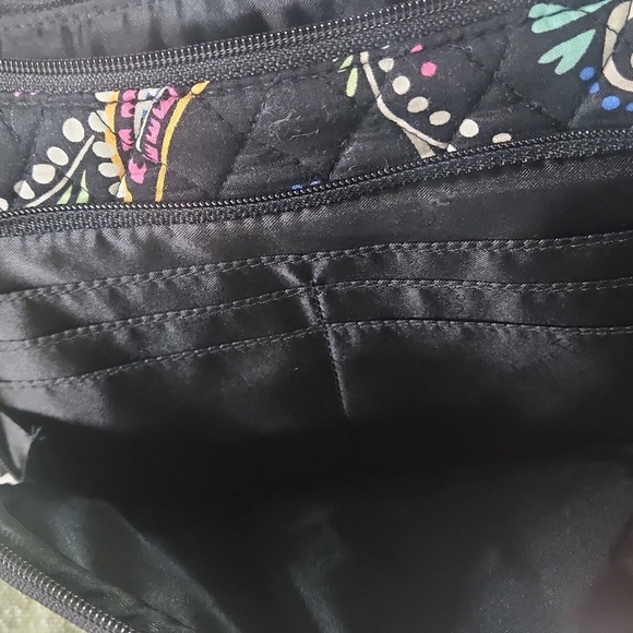 Vera Bradley black paisley quilted crossbody - Picture 8 of 8